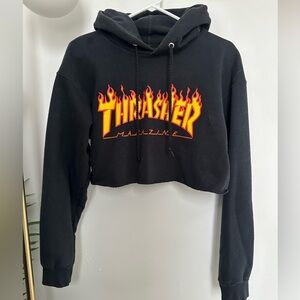 Thrasher Women’s cropped black hoodie with classic logo size M